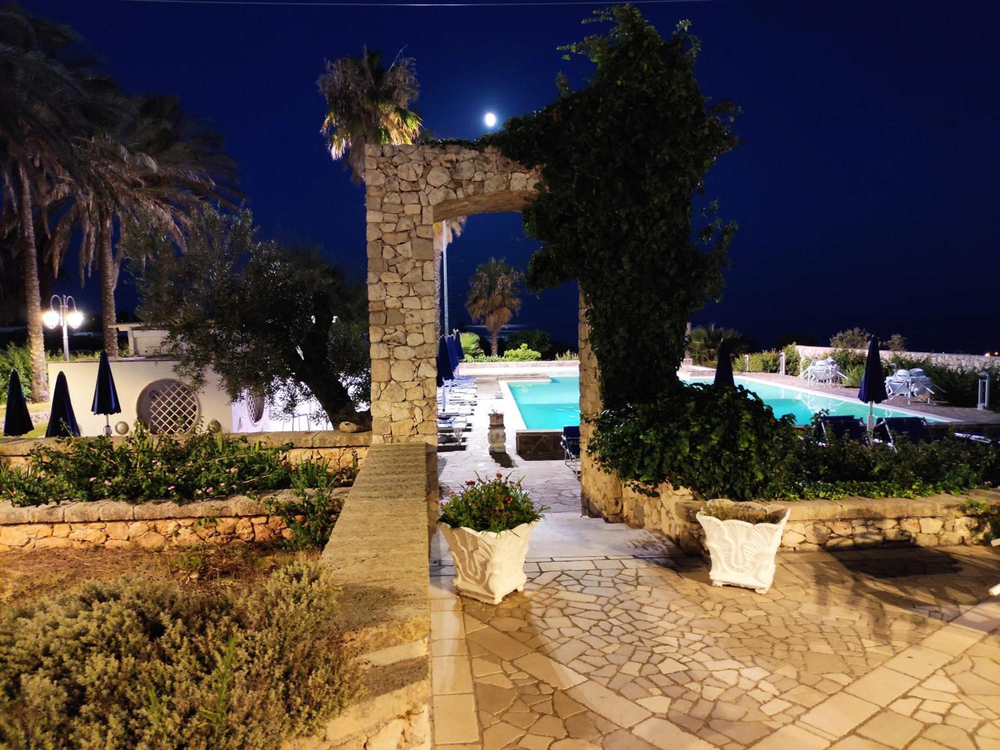 Picchio Hotel Pescoluse Marina Di Pescoluse Extérieur photo